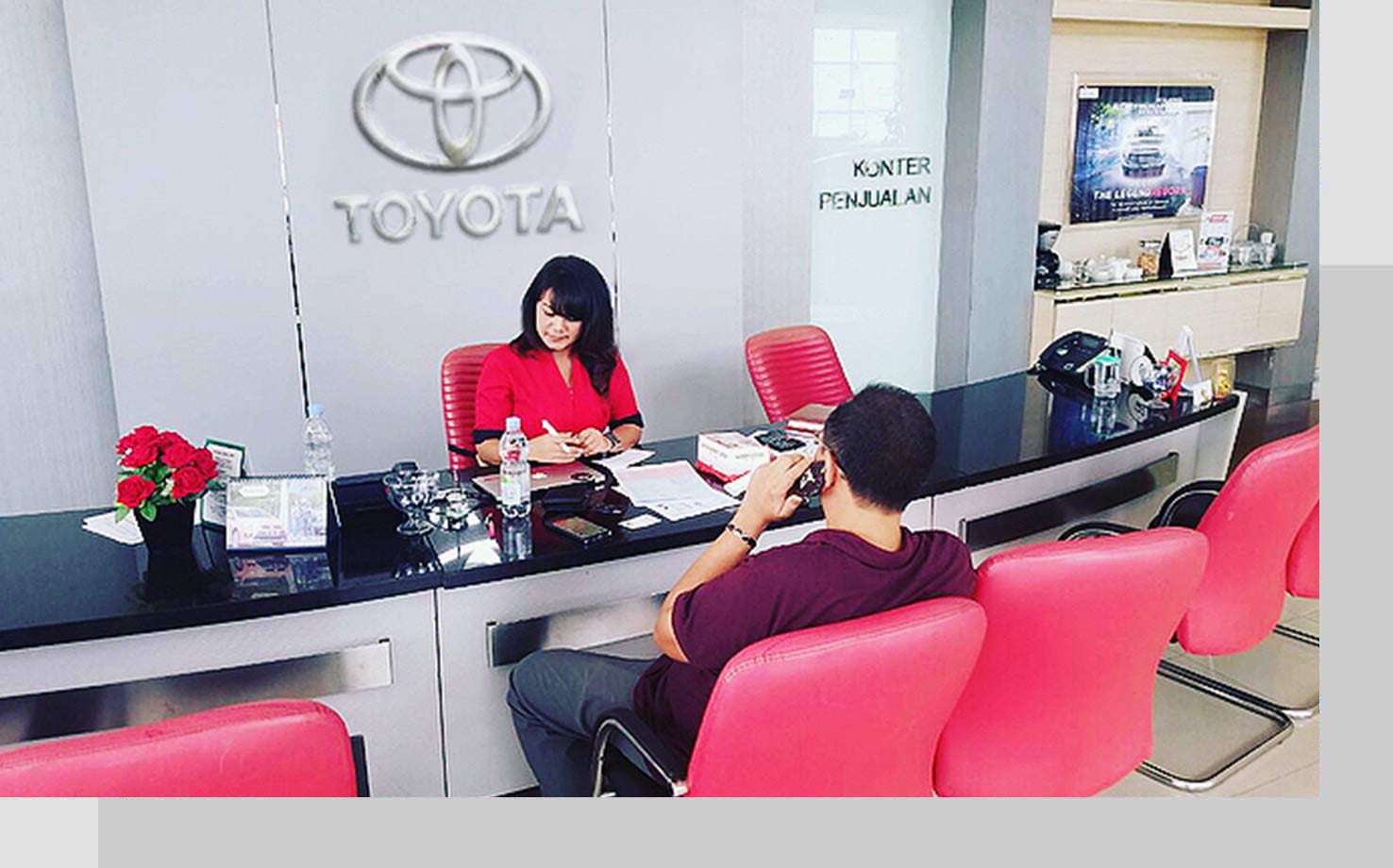 Toyota Dealer